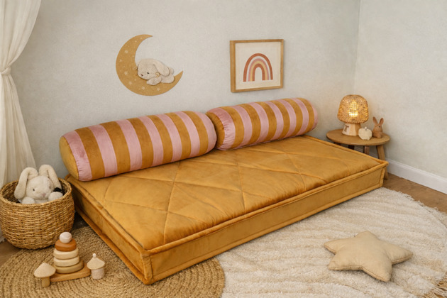 pufa dla dziecka Siedzisko Futon Materac Francuski Puf Ottoman + 2 wałki