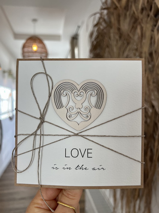 zaproszenia i kartki na ślub Kartka na ślub ręcznie robiona ślubna Love is all you need