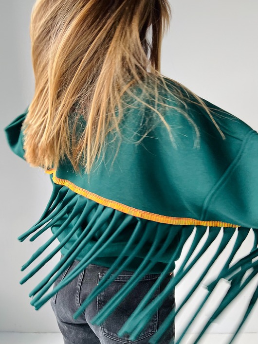 bluza bez kaptura damska Boho Things / bawełniana bluza boho z frędzlami
