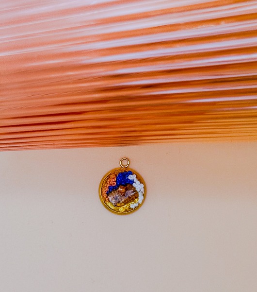 wisiory Medalion z bursztynem naturalnym/Seria Kolory Bałtyku