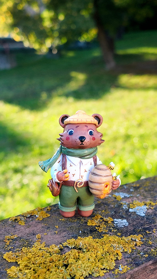 figurki i rzeźby Niedźwiedź z ulem