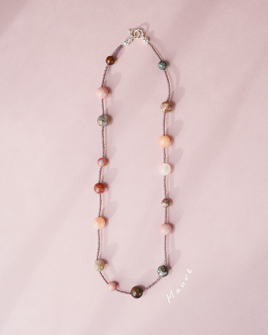 chokery MAUVE Naszyjnik RHEI z kamieni naturalnych Chocker jesienny różowy zgaszony