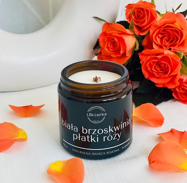 świece zapachowe BIAŁA BRZOSKWINIA & PŁATKI RÓŻY świeca sojowa 120 ml