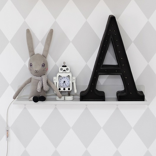Półka na książki BASIC w stylu skandynawskim  metallove