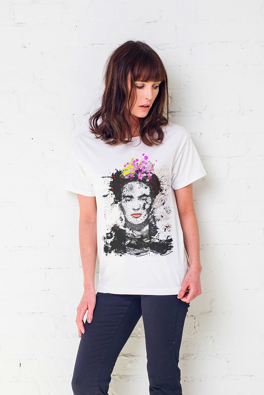 FRIDA PAINTED Oversize t-shirt GAU great as You