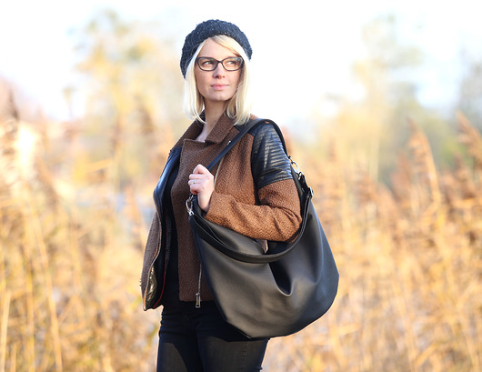 Czarny skórzany worek na ramię Hobo XL Karolina Audycka