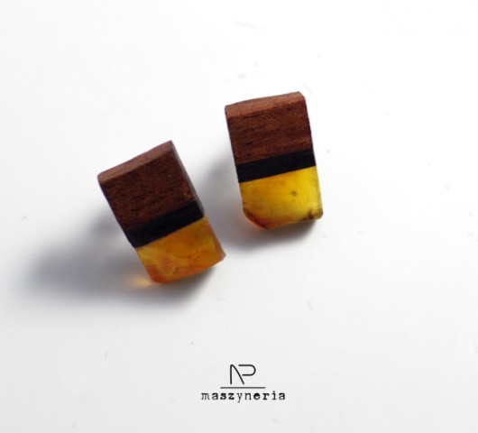 Wood&Amber Kolczyki Dąb Jotoba Maszyneria