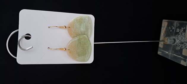 kolczyki z masy plastycznej Odwrócona uchiwa