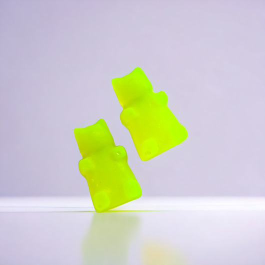 kolczyki z żywicy Misie z żywicy - kolczyki - wkrętki - sztyfty - NEON YELLOW.