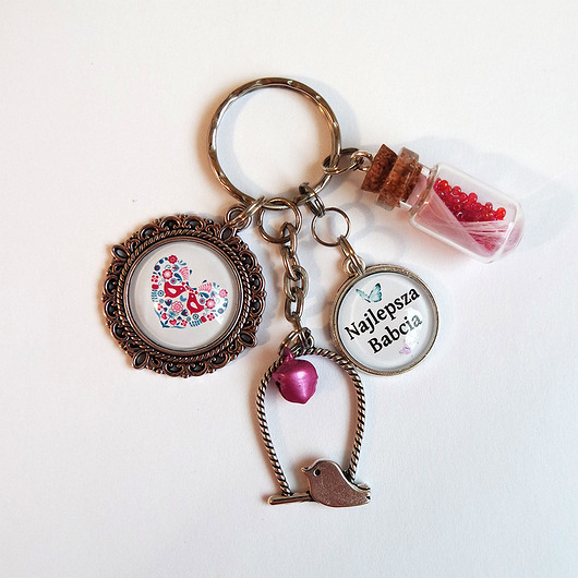breloki Breloczek - Babcia, ptaszki folkowe, fiolka