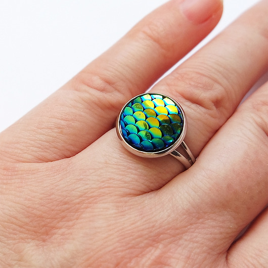 pierścionki - różne Pierścionek - Łuski granatowe