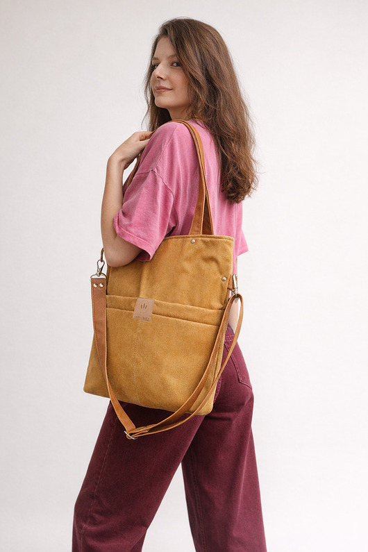 torby na ramię Uża torba z kieszeniami z Miodowego nubuku