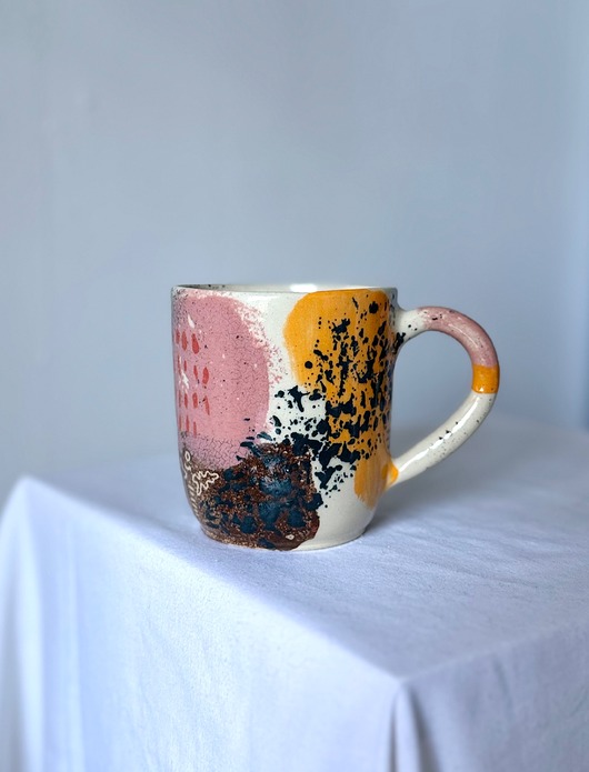 kubki Abstrakcyjny kubek graffiti