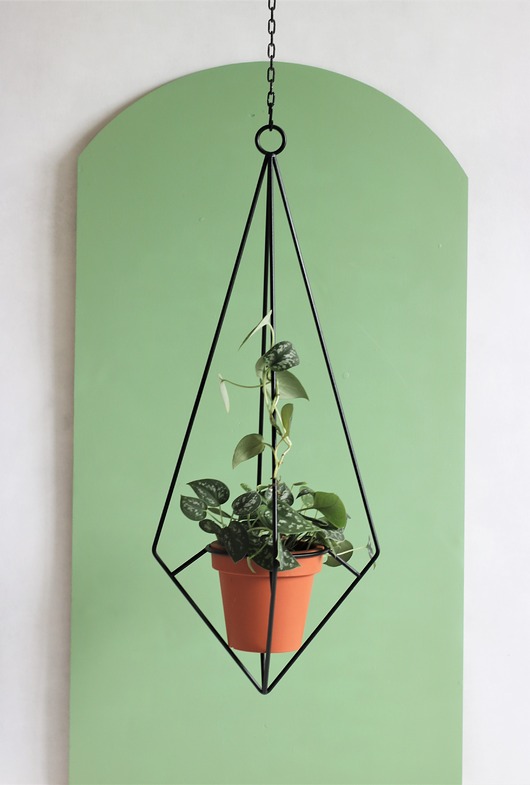 kwietniki Metalowy Kwietnik Geometryczny No3  Łza