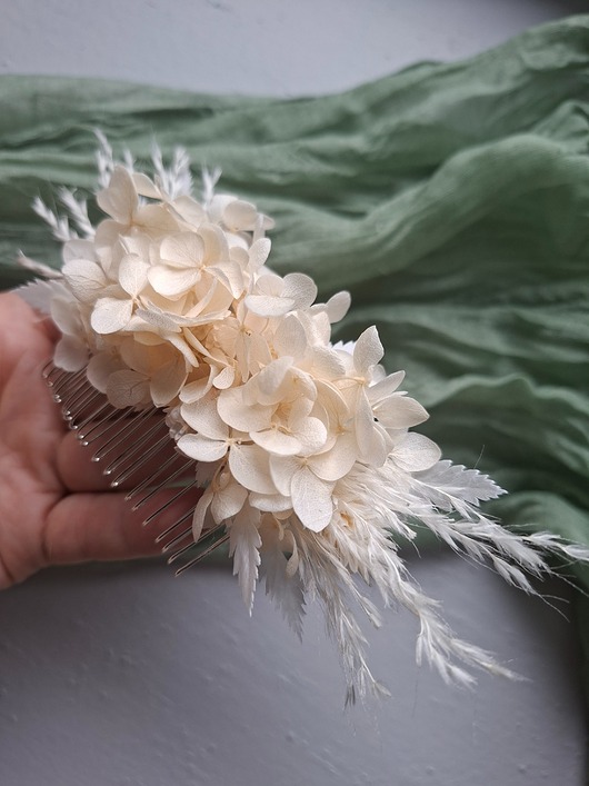 Ślubne ozdoby do włosów Grzebyk do włosów z hortensji
