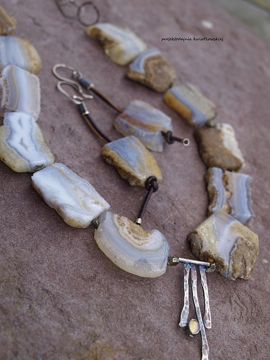 surowe chalcedony # Garfish Art Gallery