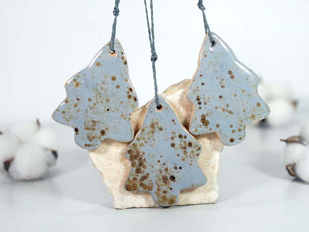 ozdoby choinkowe Ceramiczne choinki zestaw 3 ozdób choinkowych