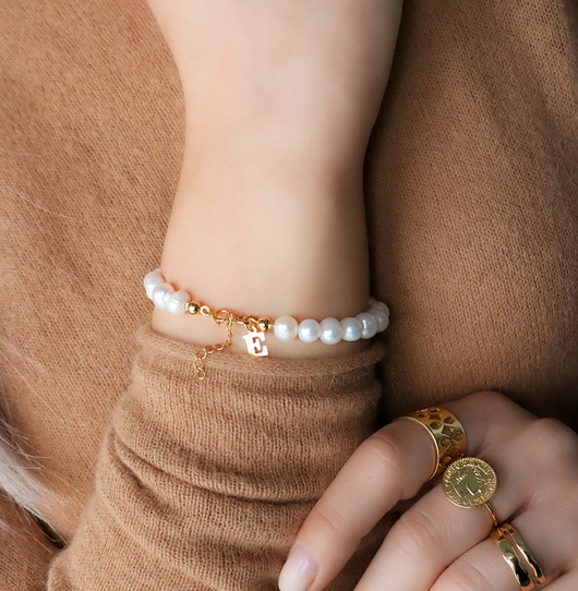 bransoletki złote Bransoletka perły literka srebro 925 pozłacane