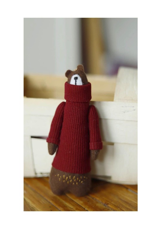 breloki Brelok miś w golfie