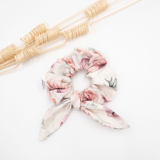 gumki do włosów Scrunchie/ frotka delikatne kwiaty