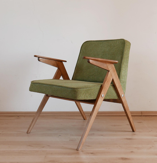 fotele Fotel PRL  Zajączek Bunny 300-177, dębowy w kolorze oliwkowym