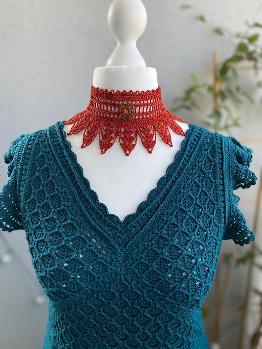 chokery Rudy jarzębinowy koronkowy choker