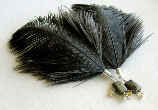 E! / long lashes Buy or Die