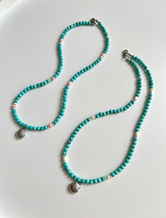 naszyjniki - inne Naszyjnik Brea z howlitem, hematytem i zawieszką muszelką