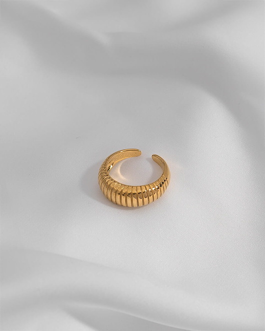 pierścionki złote Regulowany złoty pierścionek ze stali chirurgicznej pozłacany