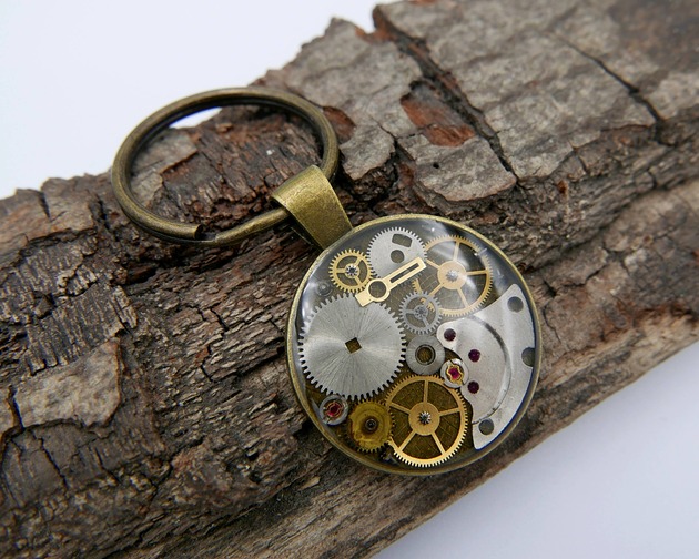 breloki Mechaniczny brelok 43