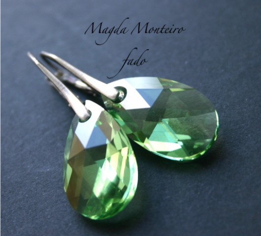 green Swarowski fado