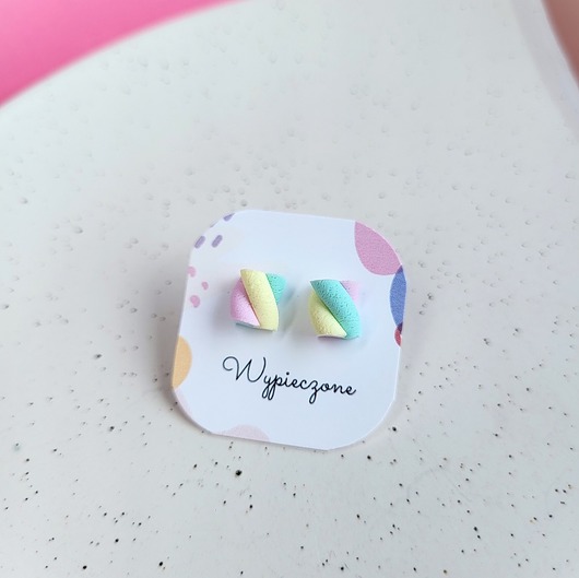 kolczyki z masy plastycznej Kolczyki sztyft pianki marshmallow