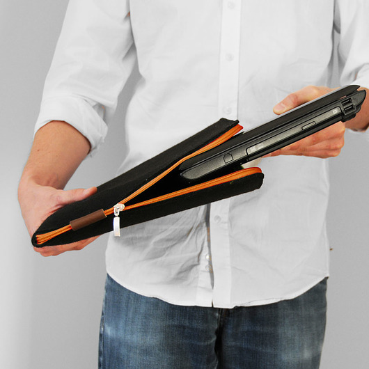 POKROWIEC NA LAPTOPA 03 pomaranczowy zamek purol design