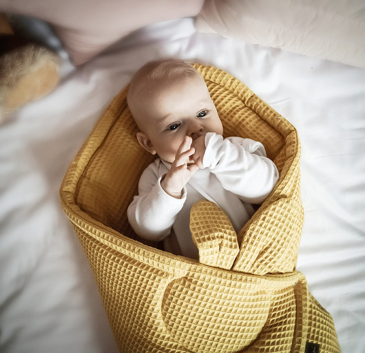 śpiwory i rożki niemowlęce Rożek niemowlęcy - musztardowy