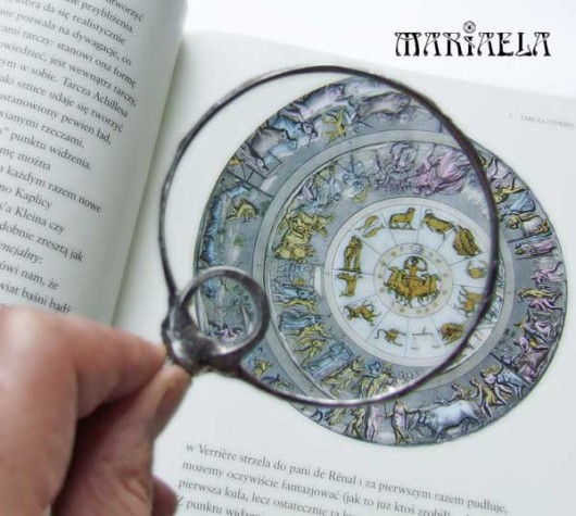 DLA KOLEKCJONERKI lupka 7,5 cm MARIAELA