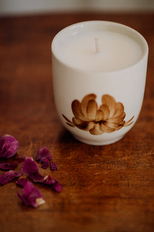 świece zapachowe Relaksacyjna świeca sojowa Vetiver Glow 180 ML