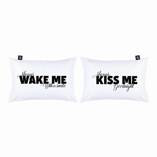 Poszewki na poduszki z napisami ALWAYS KISS ME Love To Sleep