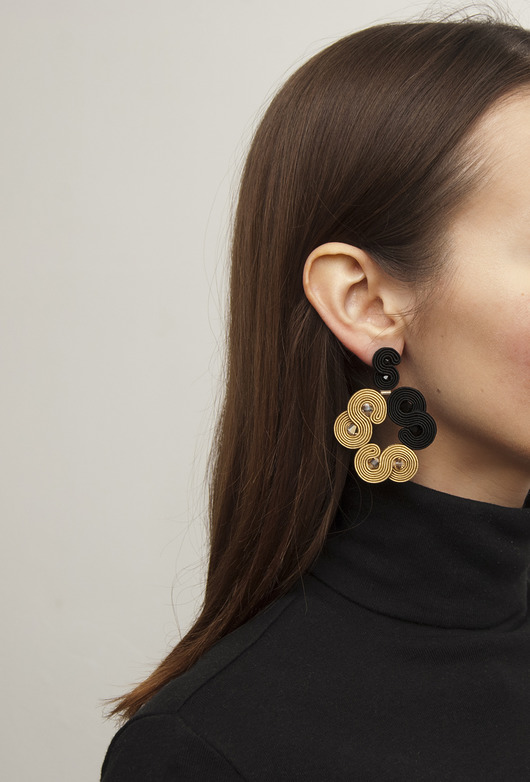 kolczyki soutache Czarno złote duże wieczorowe kolczyki sutasz
