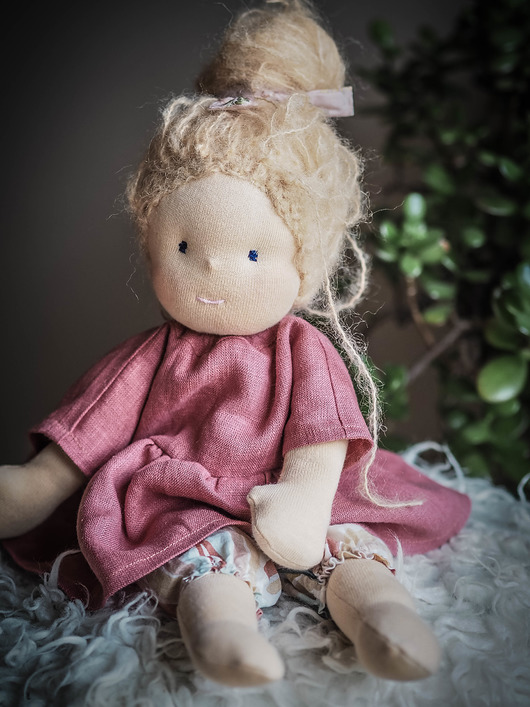 lalki Duża Lalka waldorfska 40cm  Tośka  z ubrankami