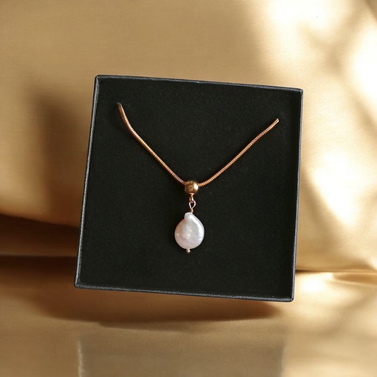 chokery Delikatny naszyjnik z perłą : wyjątkowy prezent