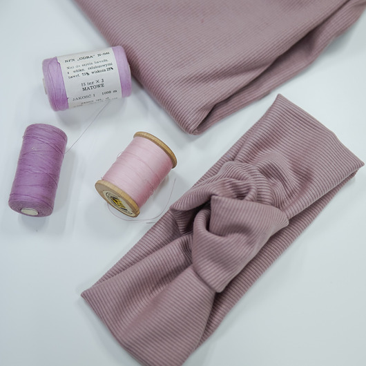 opaski do włosów Opaska z węzłem brudny róż w prążek