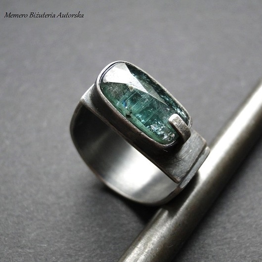 pierścionki srebrne Pierścień Green Kyanite