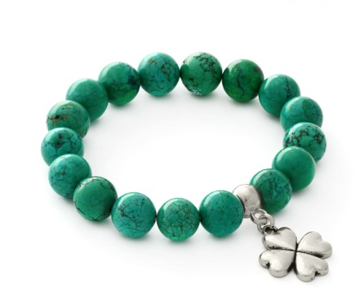 Turquoise with clover pendant. Lavoga