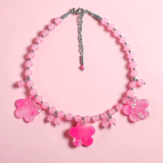 kolie UNIKATOWY naszyjnik : żywica, kamienie naturalne : BARBIE collection