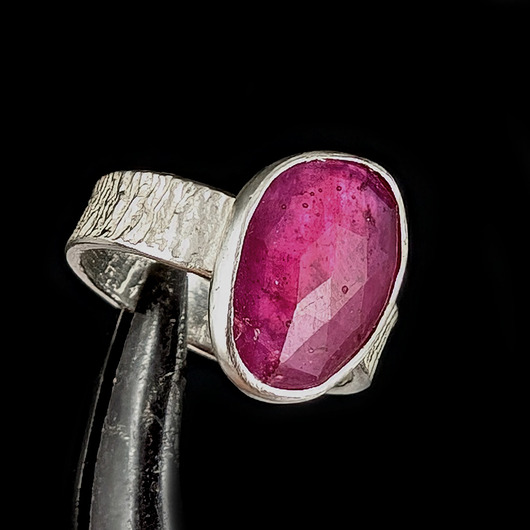 pierścionki srebrne Pierścionek różowy turmalin