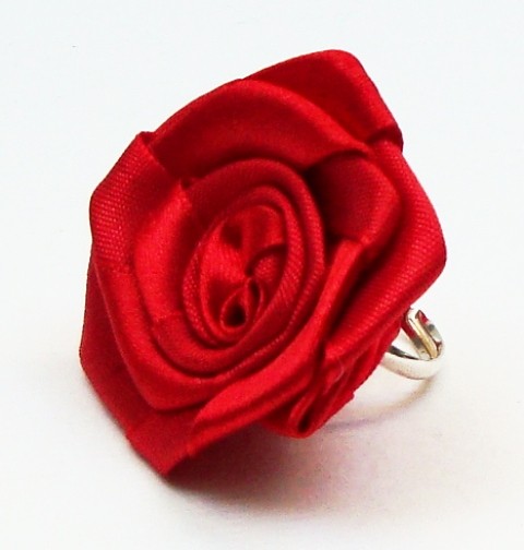 Pierścionek Red Rose shewas