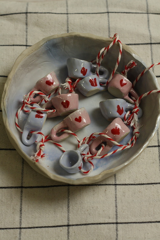breloki Mini kubeczki zawieszki. Ceramiczne charmsy