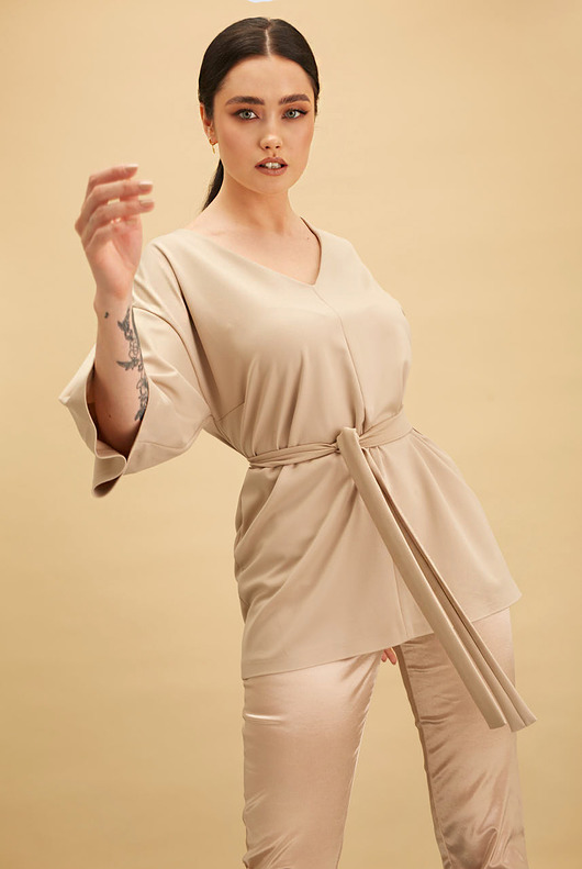 bluzki kimonowe damskie Beżowa tunika kimono