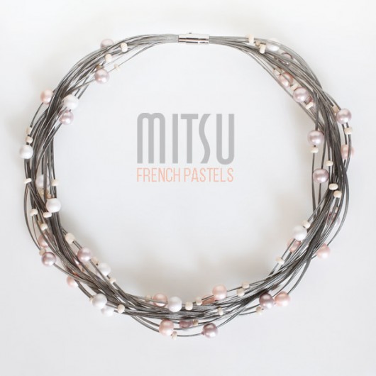 Bold Pastels Mitsu