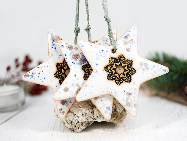 3 białe gwiazdy ceramiczne 10FingersArt